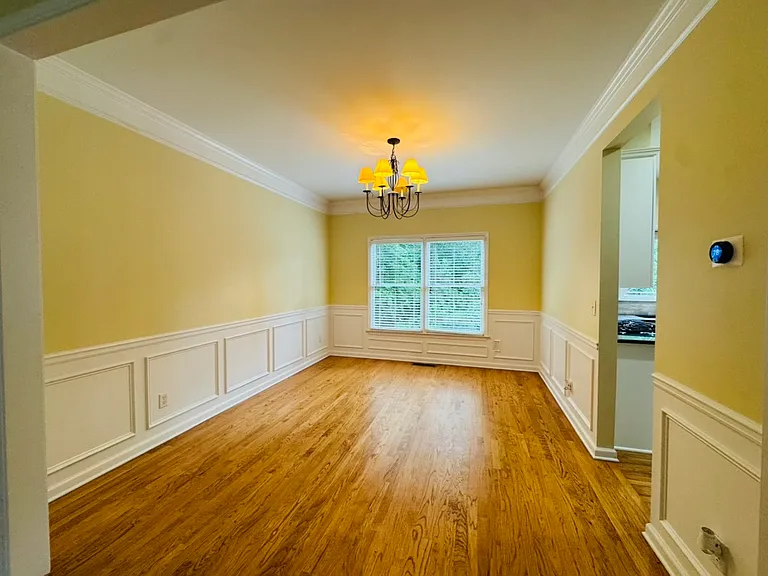595 Oak Alley Way — Photo 9