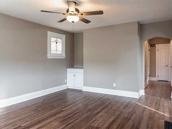 4th image of 3860 Church Ln