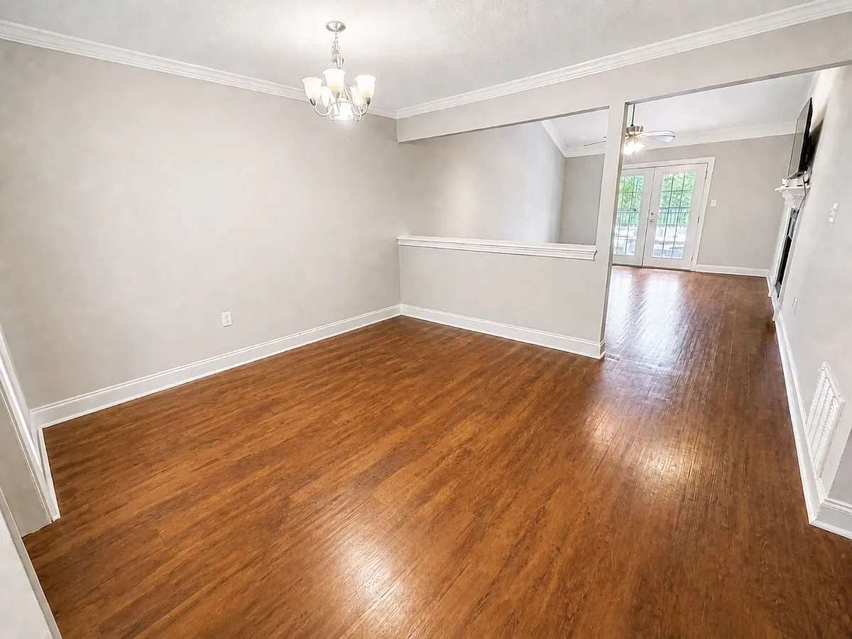 Building Photo - 595 Macon Hwy #28