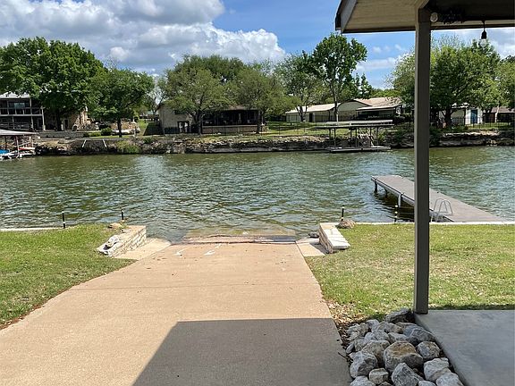 2nd image of 3804 Sandy Beach Dr