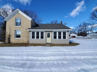 6544 Holton Whitehall Rd, Holton, MI 49425
