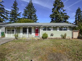 13611 SE Lincoln Ct, Portland, OR 97233