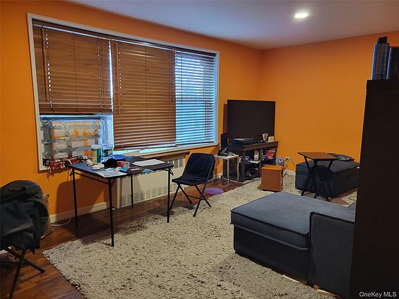 4th image of 74-45 Yellowstone Blvd APT 4D