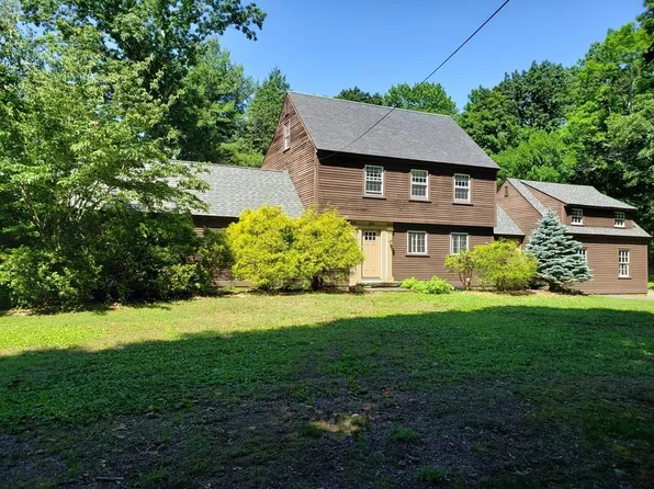 760 South St, Barre, MA 01005
