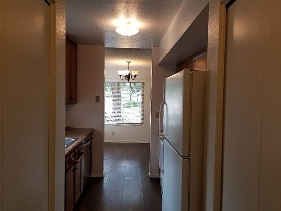 5th image of 7334 Tooma St #175