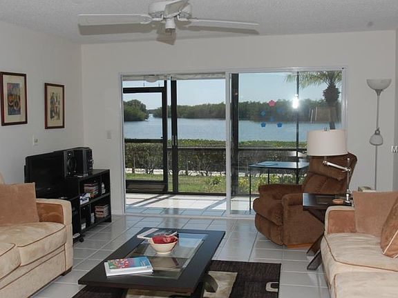 5th image of 1520 Pelican Point Dr #154-6