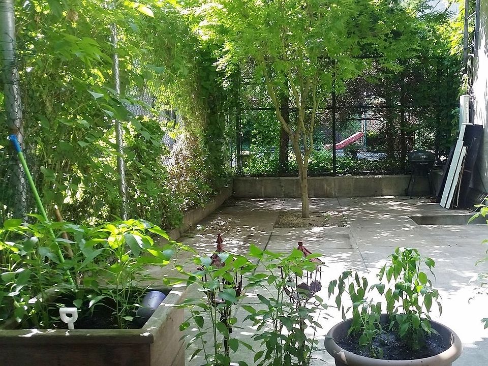 1st image of 126 W 139th St #1