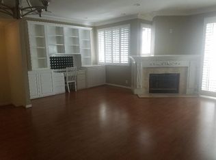 19561 Pompano Ln UNIT 111, Huntington Beach, CA 92648