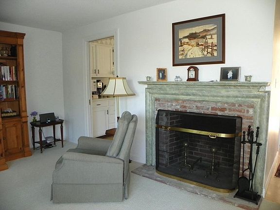 3rd image of 47 Maine St Unit 10