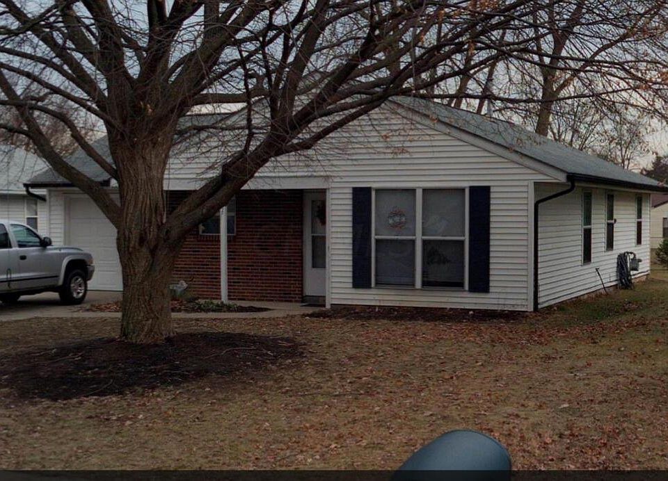 2nd image of 1280 Deer Lake Ct