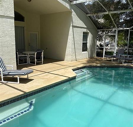 4th image of 375 High Point Dr