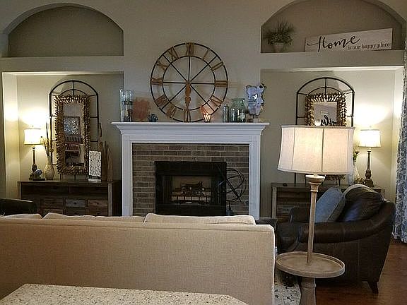 5th image of 3131 Bobby Jones Dr