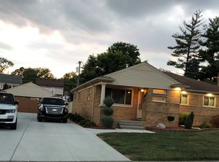 7435 N Lafayette St, Dearborn Heights, MI
