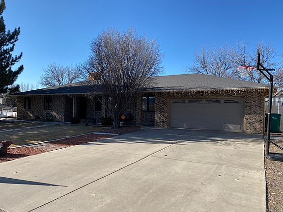 2nd image of 4805 Samantha Ln