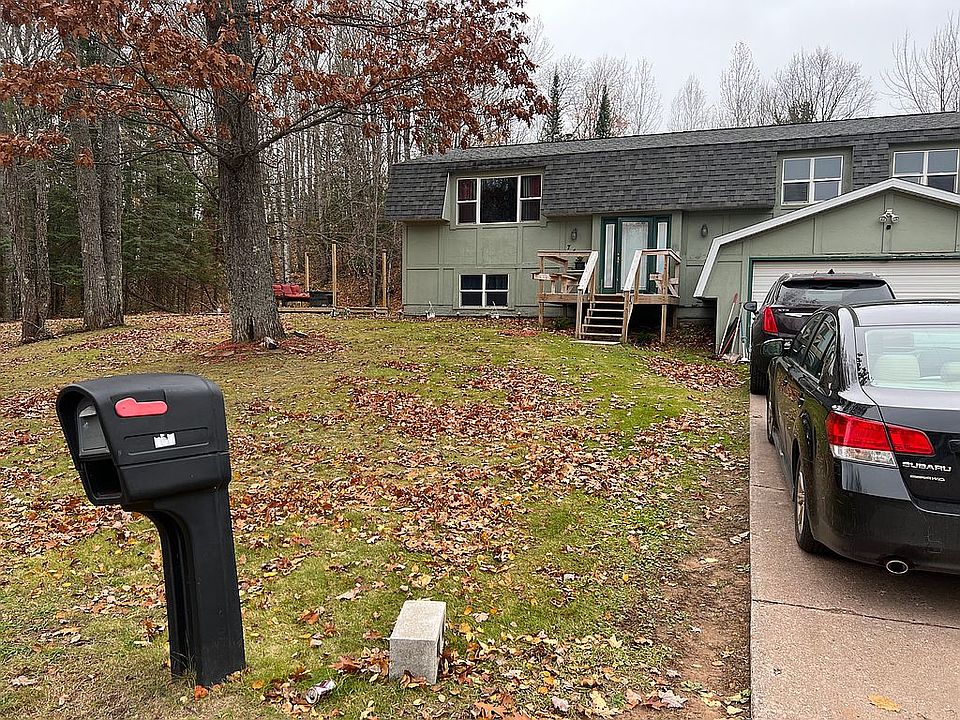 1st image of 747 N Maple Hill Dr