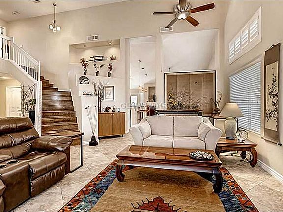5th image of 1012 Lacebark Ct