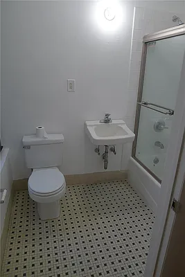 Rented by Voro NYC | media 36