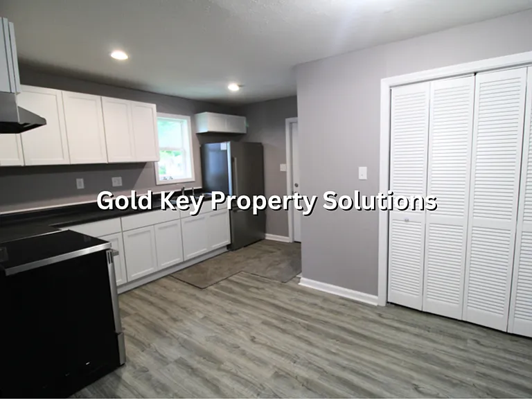 2636 Central Ave — Photo 13