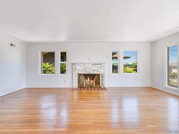5th image of 1606 Willow St