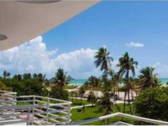 4th image of 1036 Ocean Dr #B303