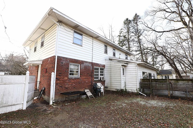 5th image of 223 Osborne Road