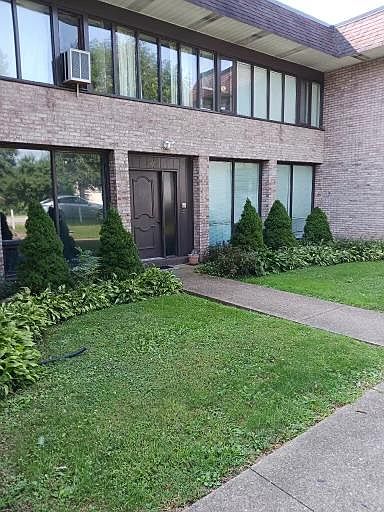 1st image of 120 Vernon Ave APT 7