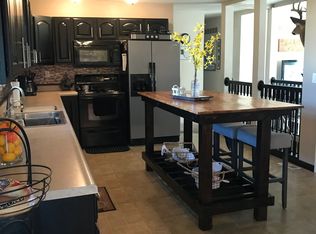 321 Oak St, Bourbon, MO 65441