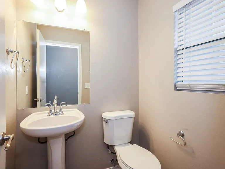 4025 W Park St — Photo 15