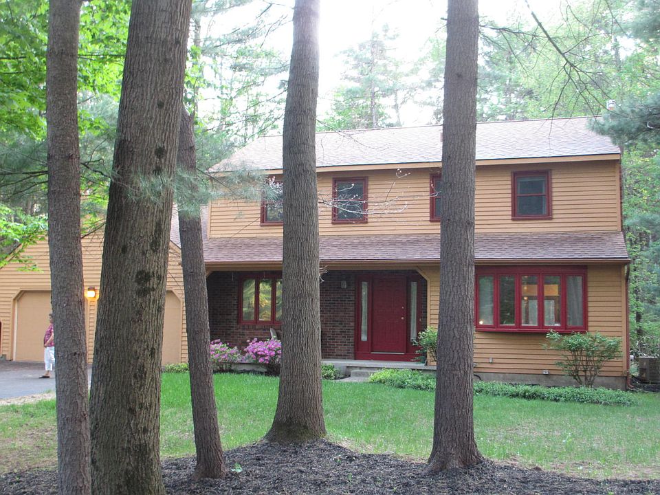 1st image of 23 Robinwood Dr