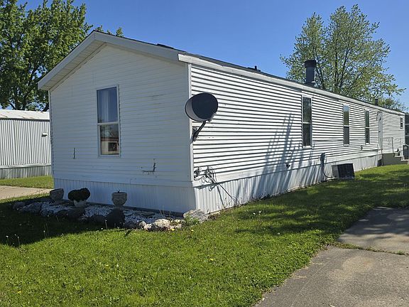 2nd image of 128 Bradford Ave