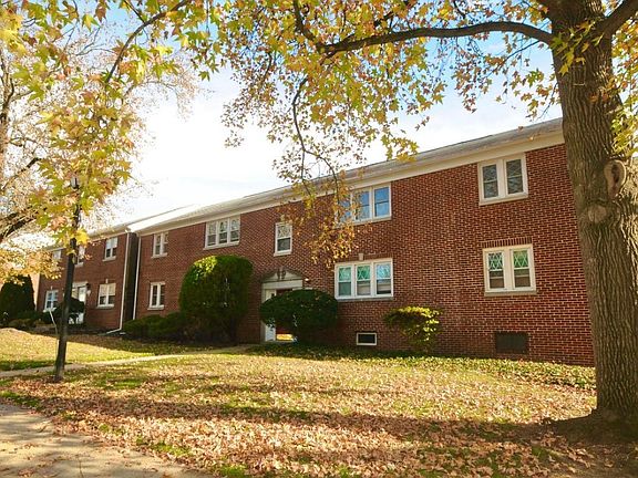 3rd image of 131 Cherry Parke Unit D