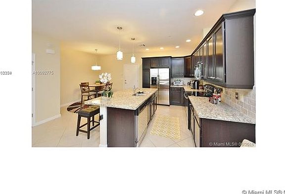 3rd image of 2968 Saint John Dr