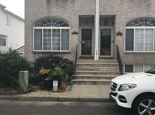 6779 Hylan Blvd, Staten island, NY 10309