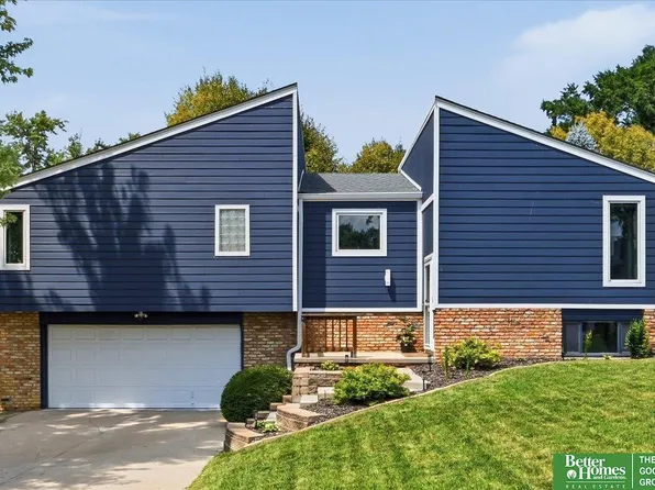 11248 Taylor St, Omaha, NE 68164