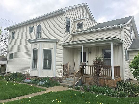 2nd image of 16 Water St