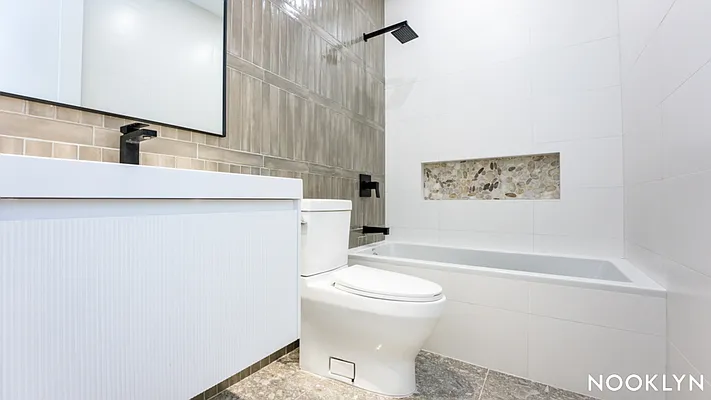 Rented by Nooklyn NYC LLC | media 29