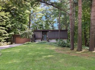 2216 Kaukauna Ct, Traverse City, MI