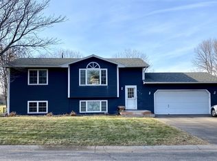 517 2nd St NW, Saint Michael, MN 55376