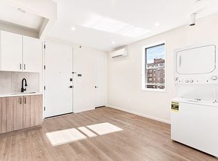 977 E 34th St #3D, Brooklyn, NY 11210