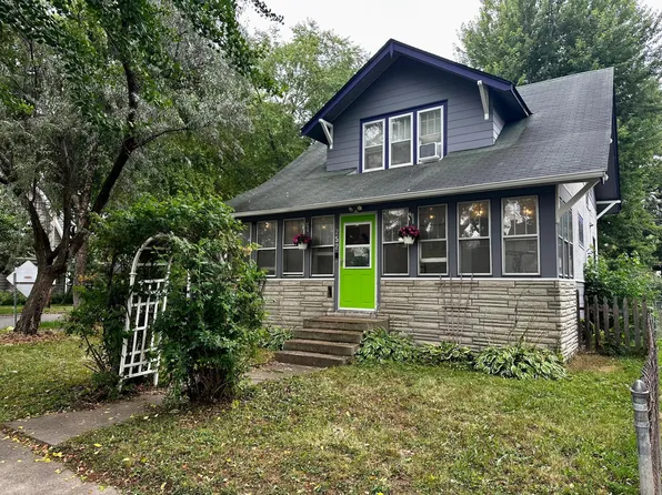 252 Stevens St W, Saint Paul, MN 55107