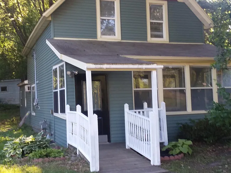 444 S Vincent St — Photo 10