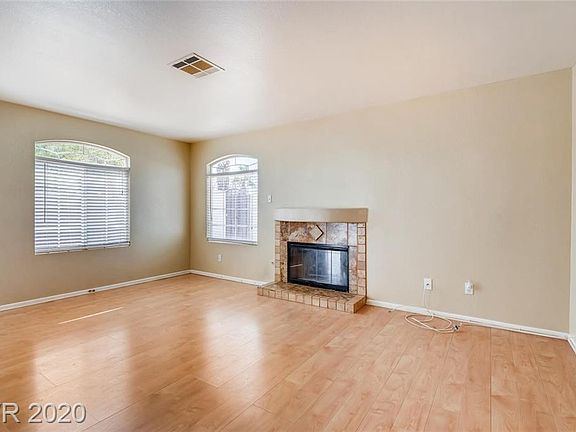 2nd image of 3878 Starfield Ln