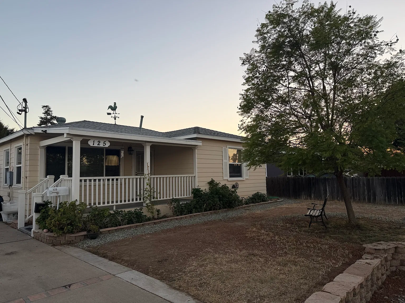 2 bed, 900 sqft, $2,795 — Photo 2