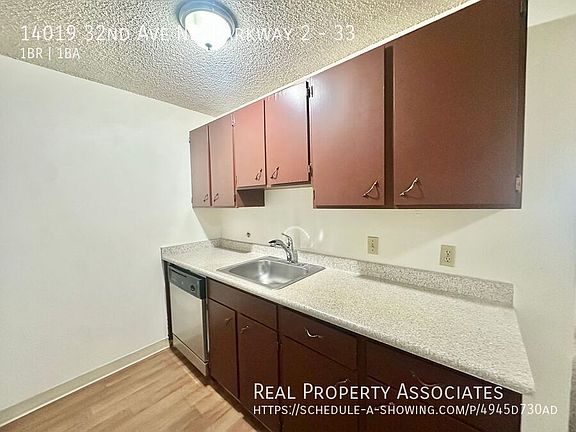 3rd image of 14019 32nd Ave NE #2-33