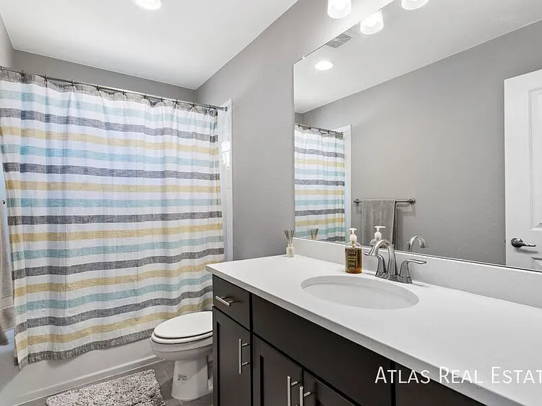 7940 Shoshone St — Photo 17