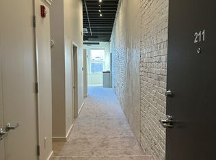 1319 Leavenworth St APT 211, Omaha, NE 68102
