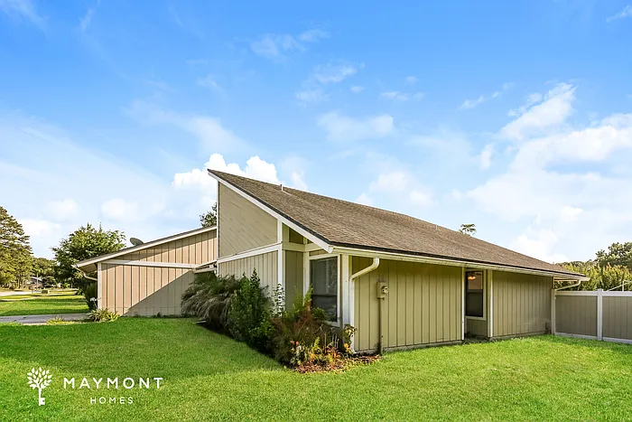 1728 Indian Springs Dr — Photo 4