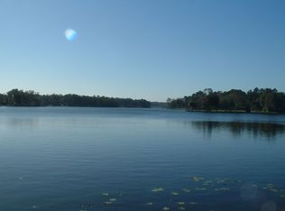 522 Fells Ct, Green Cove Springs, FL 32043