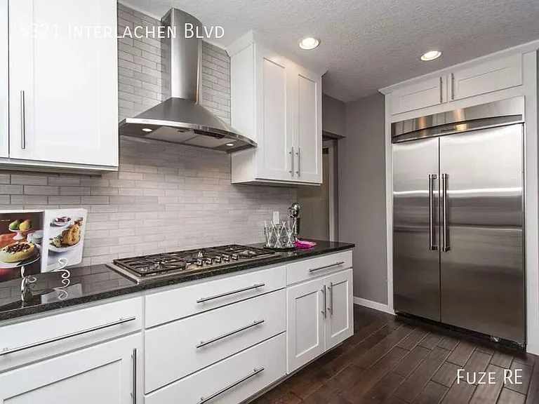 5321 Interlachen Blvd — Photo 12