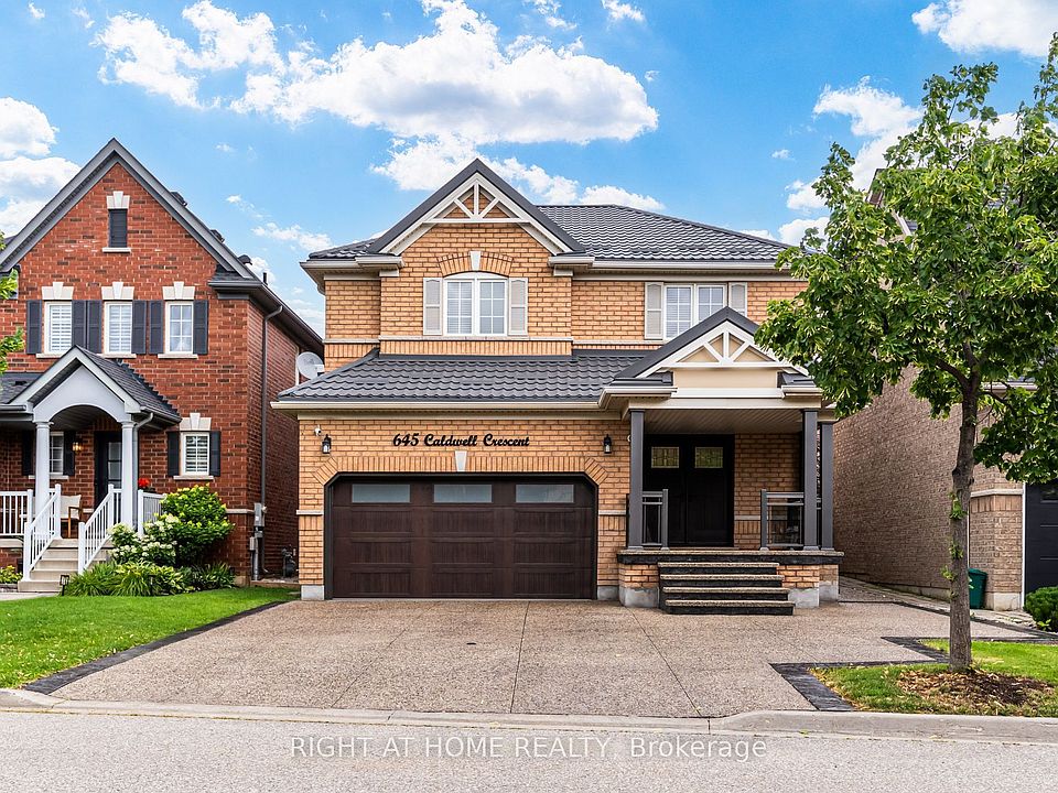1st image of 645 Caldwell Cres